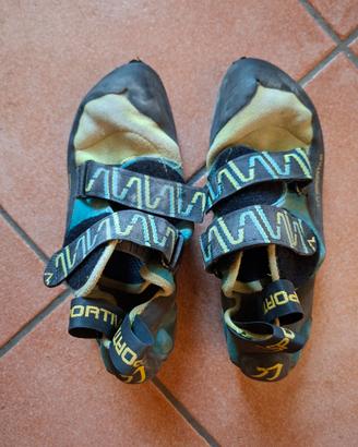 Scarpette arrampicata la sportiva