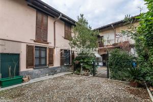 SOLBIATE OLONA - TRILOCALE SENZA SPESE CONDOMINIAL