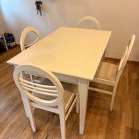 Tavolo stosa 125x80 allungabile con 4 sedie