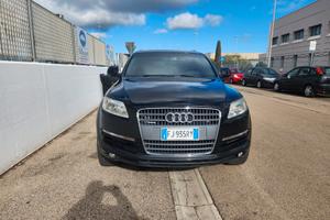 Audi Q7 4.2 V8 TDI quattro tiptronic