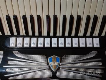 Fisarmonica Ariston Castelfidardo - 120 Bassi