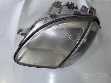 FARO ANTERIORE SINISTRO MERCEDES SLK Serie (W170)
