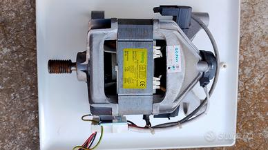 Motore lavatrice Giardino e Fai da te In vendita a Vercelli