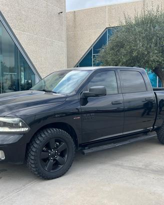 Dodge RAM 1500 5.7 V8 Crew Cab SB Limited Gpl 395c