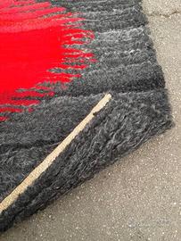 tappeto design astratto -grigio, rosso e bianco