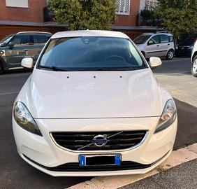 Volvo V40 1.6 D2 2013 Automatico - Da Riparare