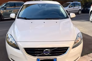 Volvo V40 1.6 D2 2013 Automatico - Da Riparare