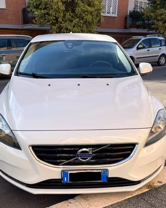 Volvo V40 1.6 D2 2013 Automatico - Da Riparare