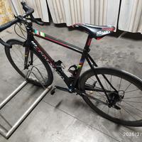 bici da corsa Colnago v1r