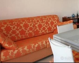 divano letto con seconda copertura 