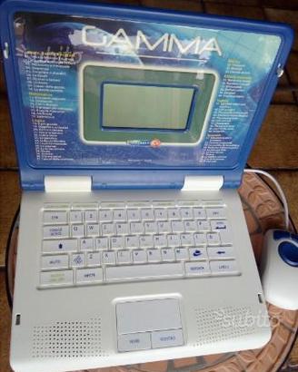 Gioco educativo simile a notebook pc portatile