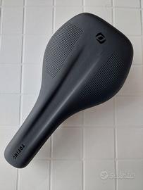 Sella SYNCROS Tofino, con canale