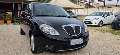 LANCIA Ypsilon 1.2 69 CV Gold
