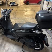 Piaggio Beverly 300 Police_incidentato marciante