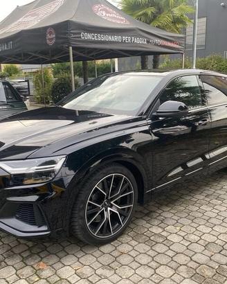 Audi Q8 SQ8 TDI mHEV V8 quattro tiptronic 435 CV