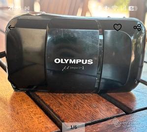 macchina fotografica analogica Olympus 