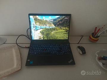Lenovo P16S i5 P16 thinkpad garanzia workstation