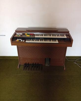 Pianoforte YAMAHA