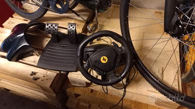 volante thrustmaster per playstation 2