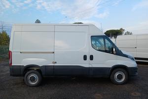 Iveco Daily 35S12V 2.3 HPT PC-TM Furgone