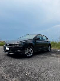 Volkswagen Polo VI 1.6 TDI Confortline