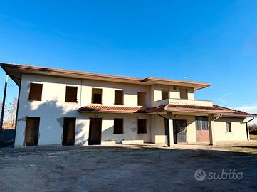 Villa di campagna da ristrutturare