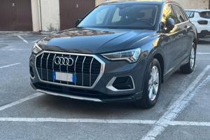 Audi Q3 business Advanced 150 cv S TRONIC