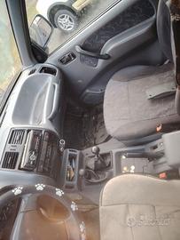 Nissan terrano 2700 autocarro