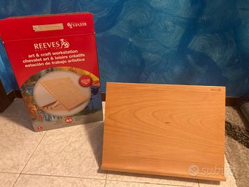 Cavalletto da tavolo, in legno per disegno