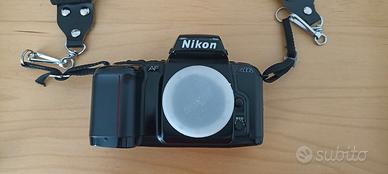 Nikon N6006 (F-601) Corpo Macchina - Reflex 35mm