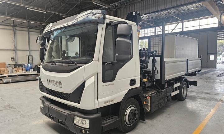 IVECO EUROCARGO 80E22P - 2017 - RIBALTABILE E GRU 