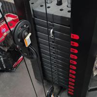 Multistazione per bodybuilder