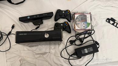 XBOX 360 Con pad e kinect