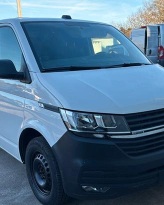 Vw transporter 4x4 t6 anno 2022
