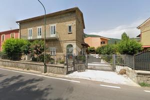 CASA INDIPENDENTE A AIROLA