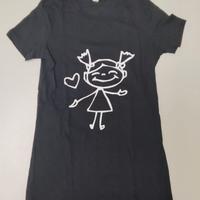 Maglietta sagomata bambina stilizzata