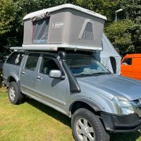 Pickup attrezzato rally-raid