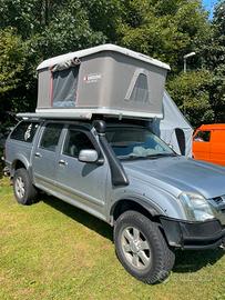 Pickup attrezzato rally-raid