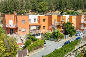 Villa a schiera 6 vani 215 mq nel Residence