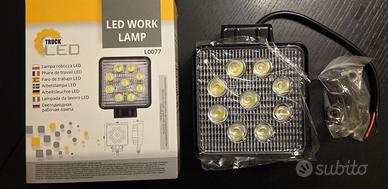 Faro da lavoro LED 9 luci  – 27W, 12/24V, IP67