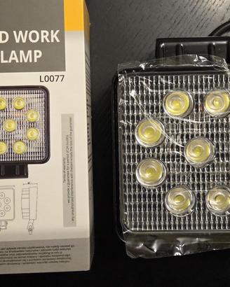 Faro da lavoro LED 9 luci  – 27W, 12/24V, IP67
