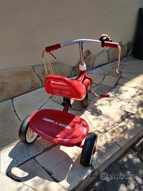 Triciclo Radio Flyer