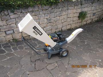 Biotrituratore a scoppio semiprofessionale