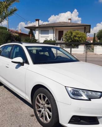 Audi A4 full