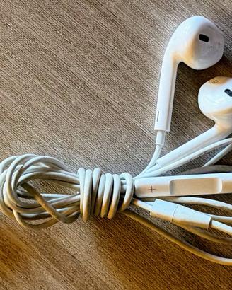 Apple EarPods auricolari originali Lightning