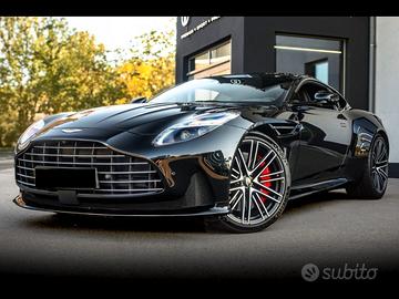 Aston Martin DB12 V8 Coupé