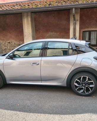 Lancia Ypsilon 1.2 Mild Hybrid