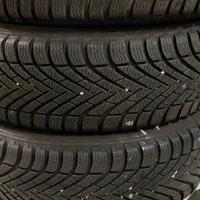 GOMME INVERNALI 185/65 R15 PIRELLI