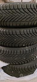 GOMME INVERNALI 185/65 R15 PIRELLI