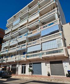 Via aldo moro - 3 vani e accessori